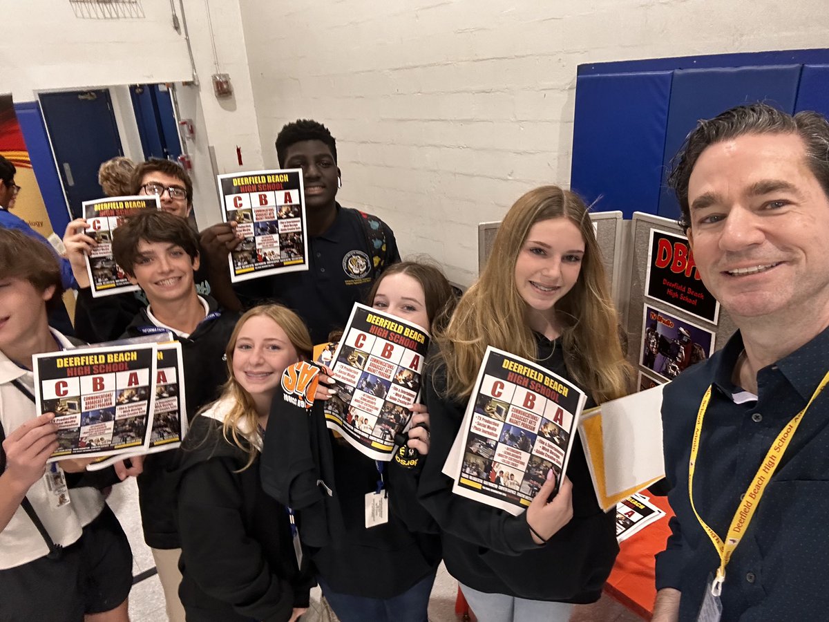 Communications Arts tweet media