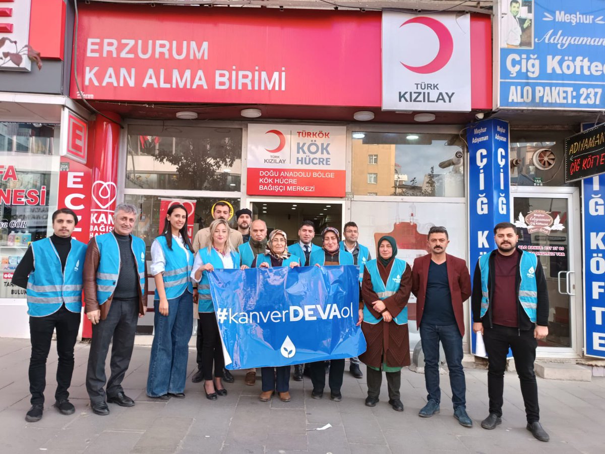 devaerzgenclik's tweet photo. Kızılay Haftası nedeniyle Erzurum DEVA ailesi olarak üzerimize düşeni yaptık💧🌱
@devapartisi @alibabacan @BingolVahit @dogasanlioglu @DemirOmer19 @AvOsmanAYDIN1 @simanurkurt @yakutiyegenc @erzurumkadinda @YakutiyeDeva https://t.co/ajQ8aapurG
