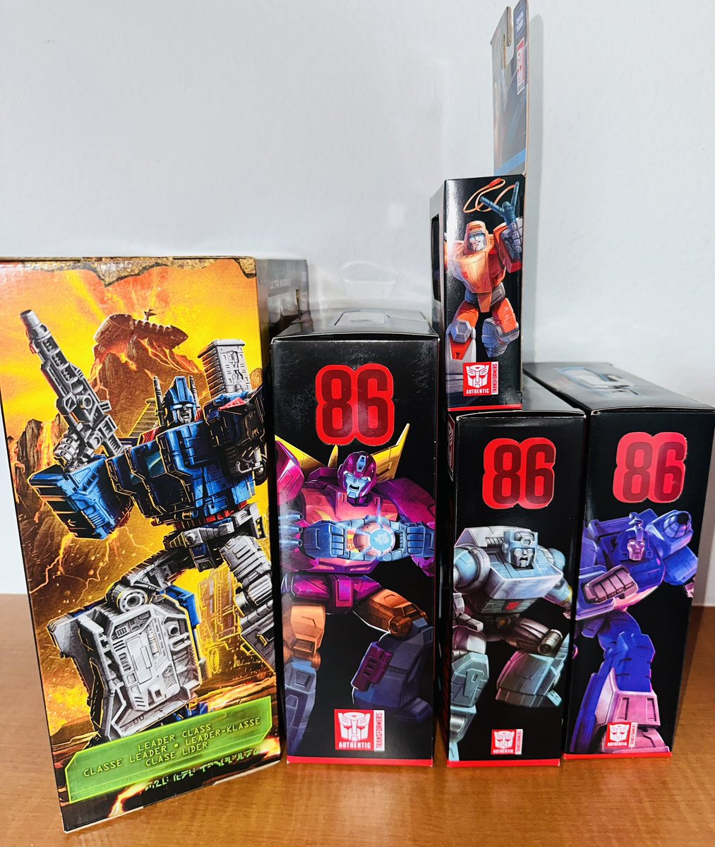 Toys!🙌 Nice pile ‘O loot today from @BigBadToyStore. New MOTU Origins Snake Men wave. New GI Joe Classified Sgt Slaughter. (With epic box art by @AdamRichesArt!) Then catching up on collecting Transformers ‘86 movie releases in box.