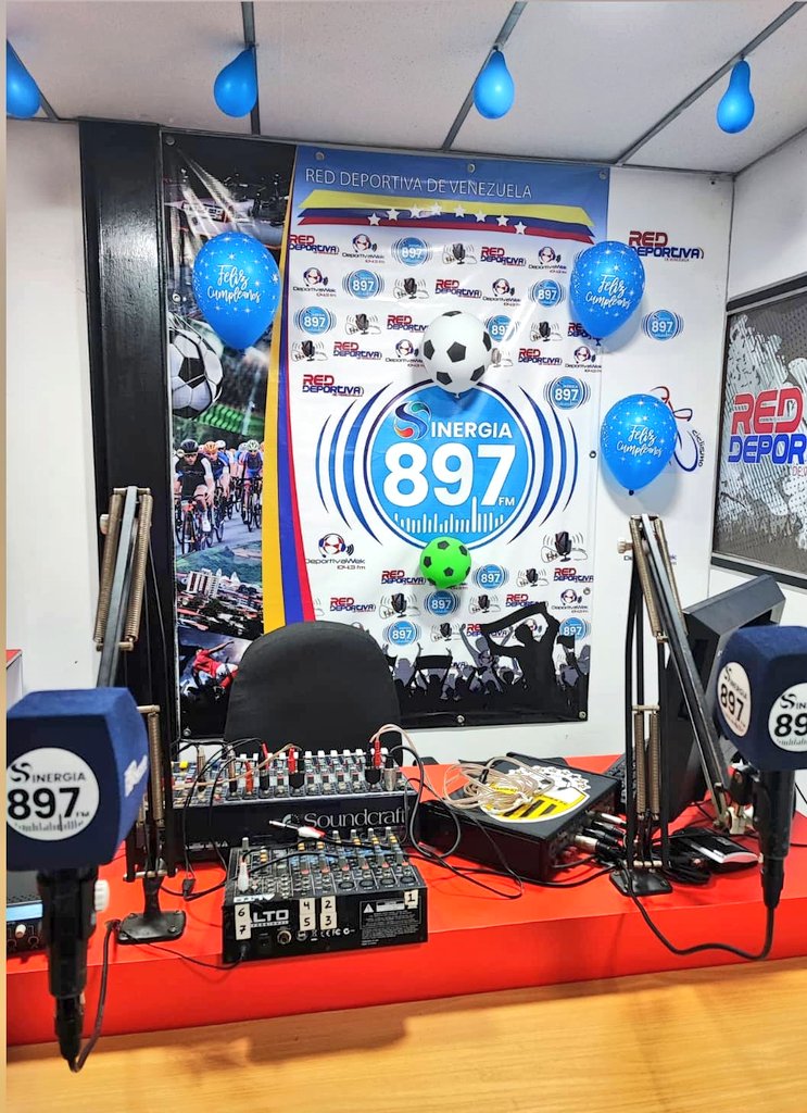 Kikevozmarcave's tweet photo. Escucha nuestra Señal Digital 

En https://t.co/n9wkcnGatn

Música, entretenimiento, información y Deportes @sinergia897

Somos la Radio Mundialista 

San Cristóbal Tachira Venezuela https://t.co/tOJj5seOrE