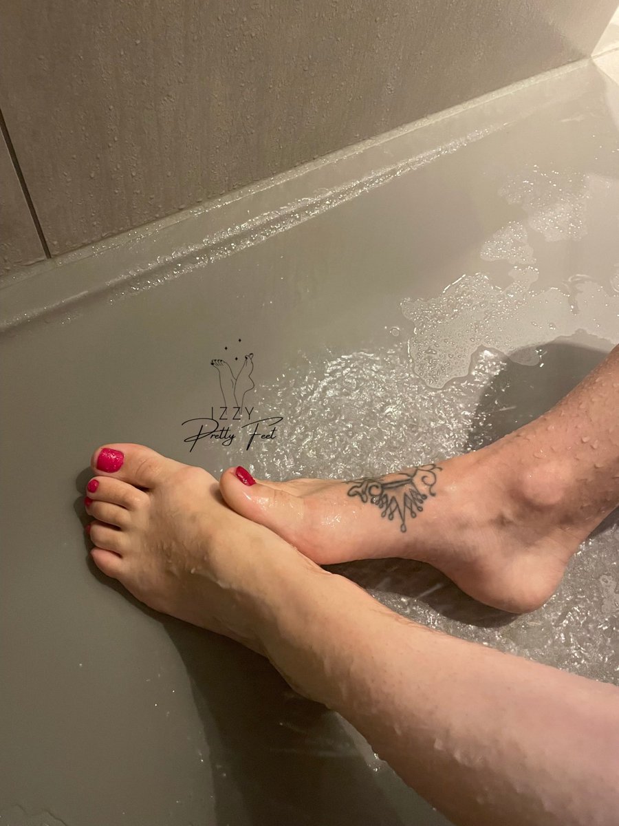 prettyizzyfeet's tweet photo. @Thetoesfinder_1 Subscribe 👉🏻 OF izzyprettyfeet! 
FOLLOW 👉🏻 @prettyizzyfeet https://t.co/G4cfa6KDcS