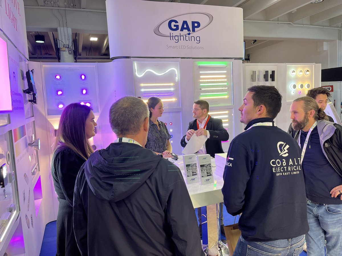 Elexshow's tweet photo. Make sure to visit the @GAPLightingLtd team to fall in love with all things lighting. From smart LED solutions to colour control systems, GAP Lighting has what you need! 🔆  

There’s still time to visit your favourite brands! https://t.co/cBrcVvbtH6