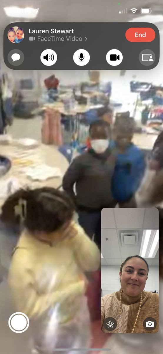 julianaabouraad's tweet photo. When you get a FaceTime from your old class on your birthday, you cry and they cry. Miss these @MtVernonWoods kiddos the most ❤️ @Stews3rdGrClass thank you for making my whole day! https://t.co/1O6QlSWF2b