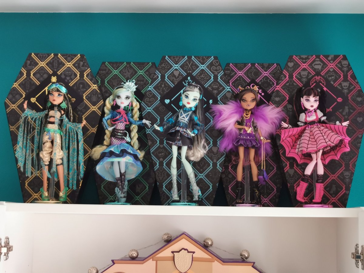 Shadow♐Twyla tweet media