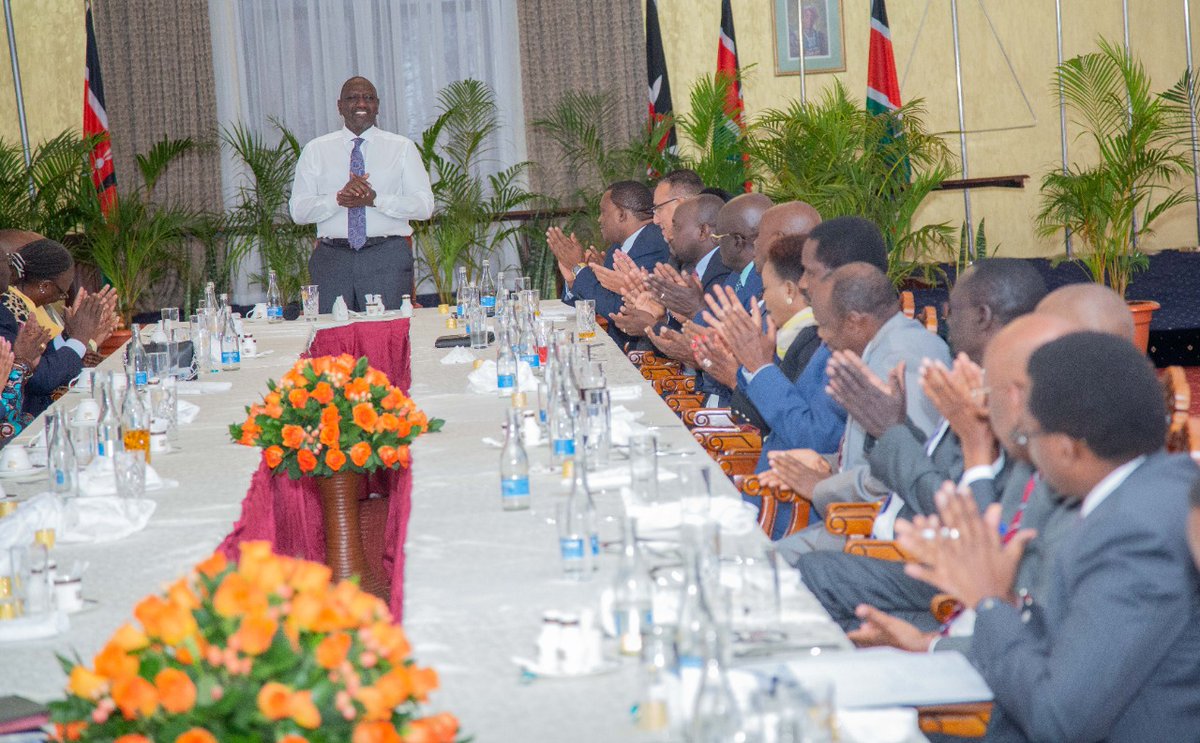 citizentvkenya's tweet photo. In Pictures: President William Ruto today hosted an interactive session with incoming and outgoing Cabinet Secretaries https://t.co/gLV54WR77Y