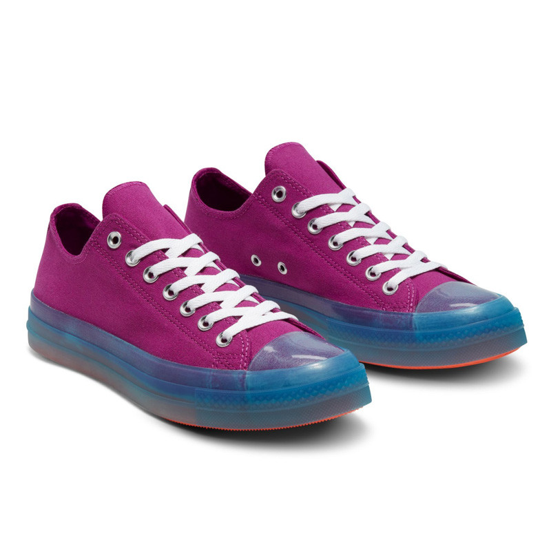lelanglawas's tweet photo. Detail #LawasMalamJumat - Kamis, 3 November 2022 

#Lawas2
Converse Chuck Taylor All Star CX Ox
Sneakers
Size 43
Cactus Flower/Sail Blue 
Article number 168571C
BNIB
*Retail price IDR 959,000 https://t.co/AWZALlEMUA