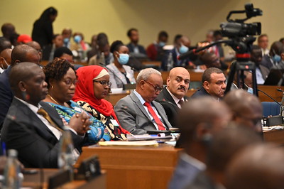 ECA_OFFICIAL's tweet photo. Dive deeper into the #STATCOMAFRICA stories and documents here: https://t.co/y6XcpF7BAW 
@ECA_Official @ECASTATS  
For recap videos on #STATCOM go to @ECA_Official Youtube Channel https://t.co/LO0IwZF4Kz https://t.co/3kKTx93nu6