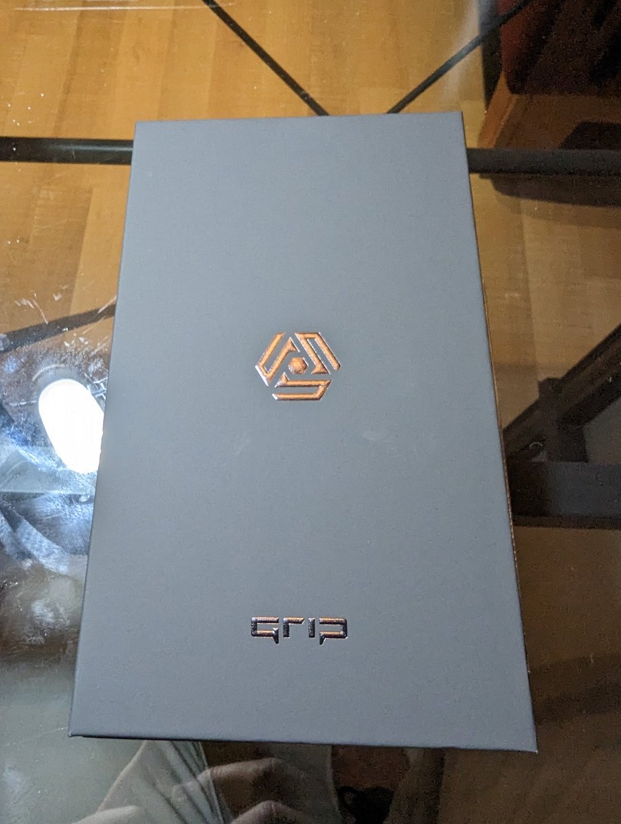 Zmirnoff25's tweet photo. Thank you kind robots for another fantastic experience!!
@dbrand
#googlepixel7pro #Pixel7Pro #digitalcamo #skin #gripcase https://t.co/6GCm1pwBwe