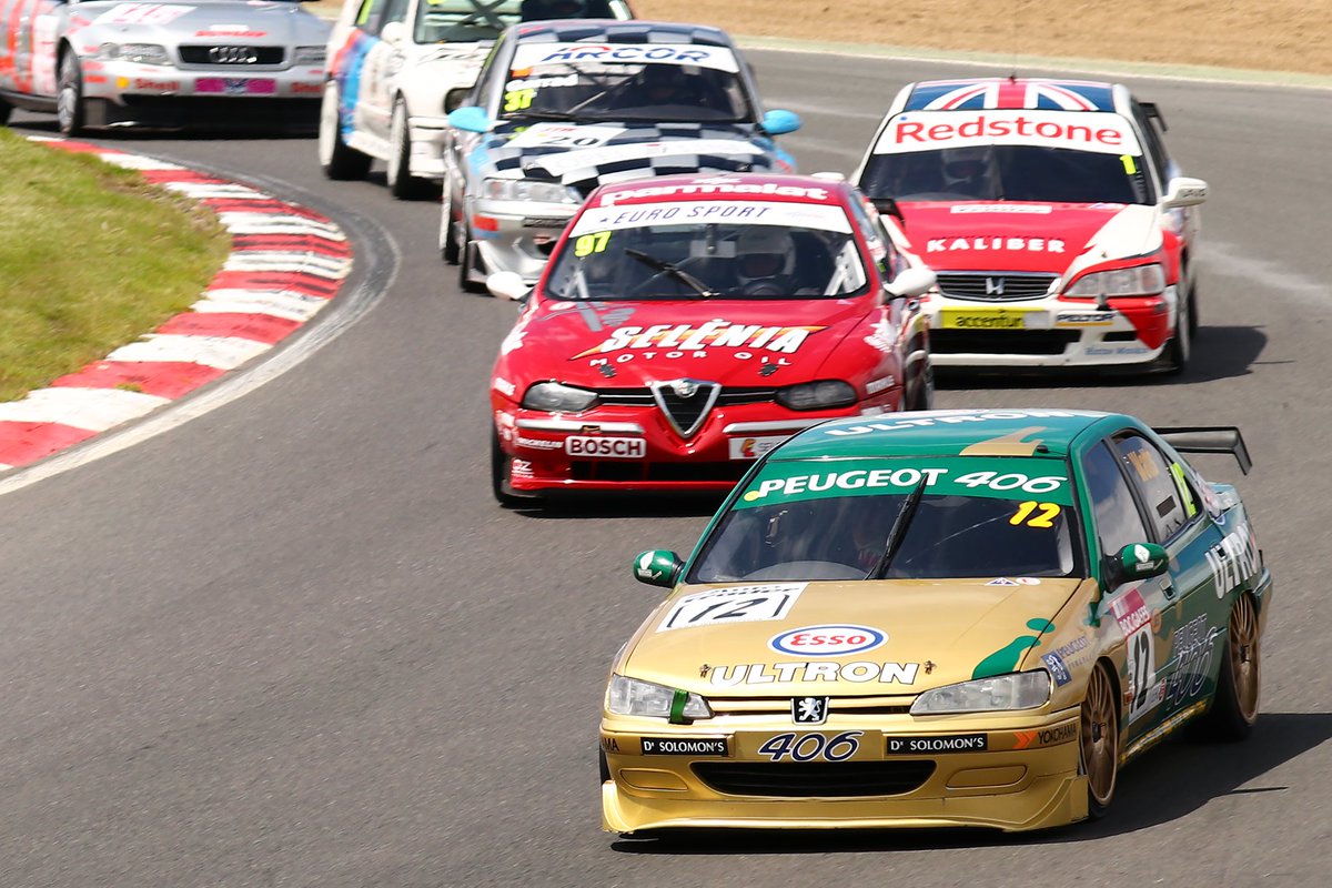 Brands_Hatch's tweet photo. Another picture of Super Tourers at Brands Hatch. 

For no particular reason whatsoever... 👀

2⃣0⃣2⃣3⃣... ⏳ https://t.co/myfLB1M99Z