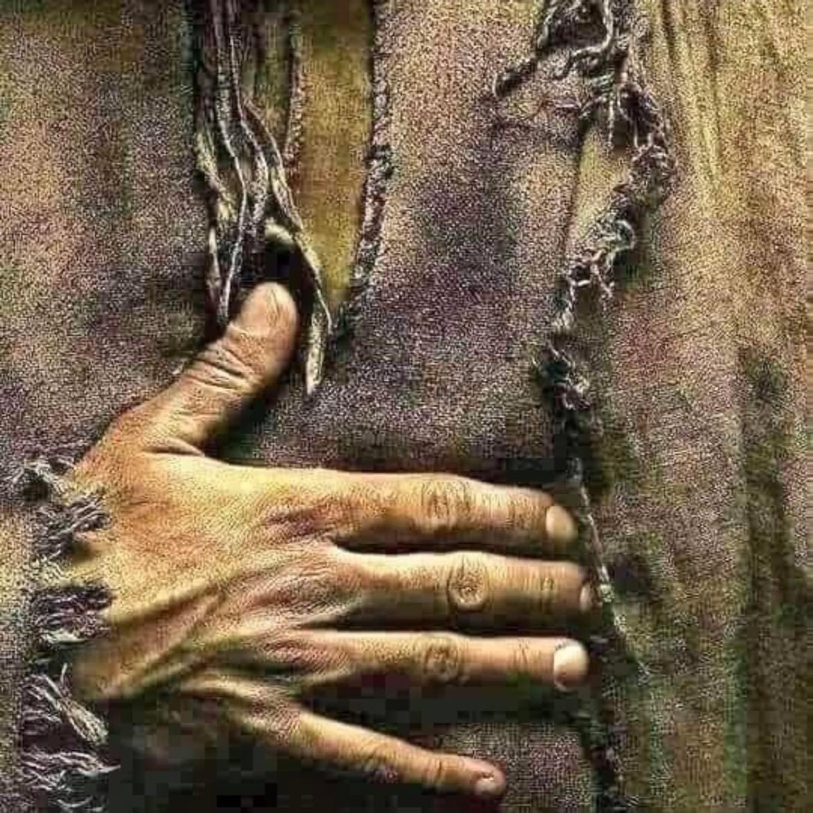 Huthut6666's tweet photo. Müstehaktır" diyerek insaftan vazgeçilmez,
Zorda kalınsa bile hayduttan dost seçilmez,
Bulutlardan yağacak rahmet gecikse dahi,
Vebal akan çeşmeden tek damla su içilmez.
.
#Muhabbetle https://t.co/wtltxZgRe0