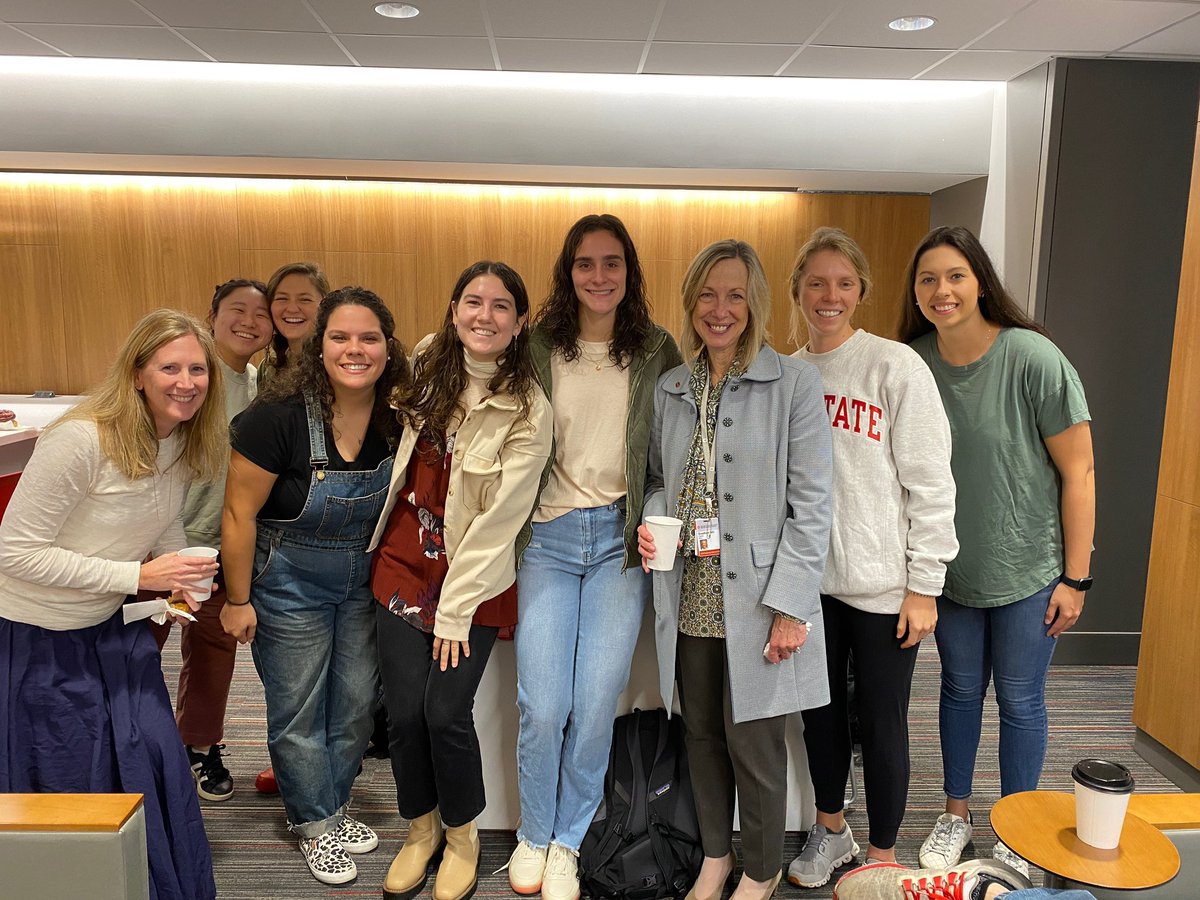 Carol Bradford tweet media