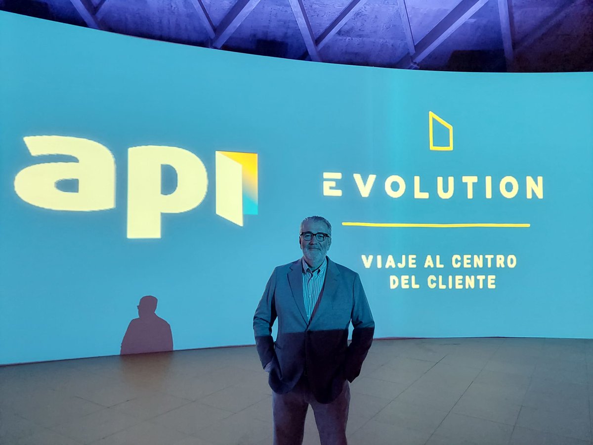 finquesfeliu's tweet image. En Joan Maria Feliu Bohera, el nostre Soci director participa al congrés #APIEvolution. Una experiència #immobiliària 🏡 presencial on cada any els professionals del sector descobreixen les Claus 🔑 per continuar #evolucionant.