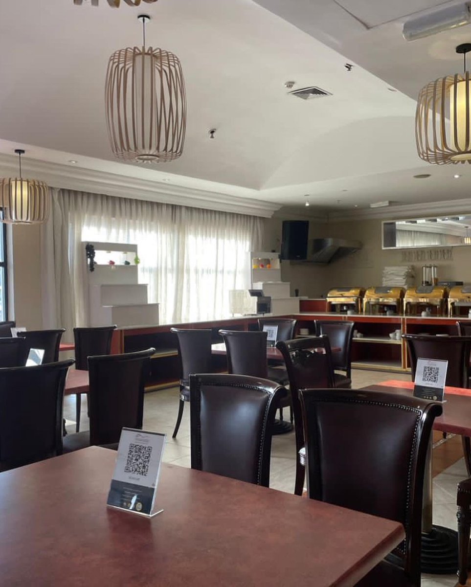 Withveva's tweet photo. Peep VEVA live at VCP @vcphotels 

We are ready to deliver our promises of creating great dinner experiences for you!

On our platform as a vendor, you can arrange your menus and connect with food lovers that will patronize your business. https://t.co/VNU9dfLKHf
