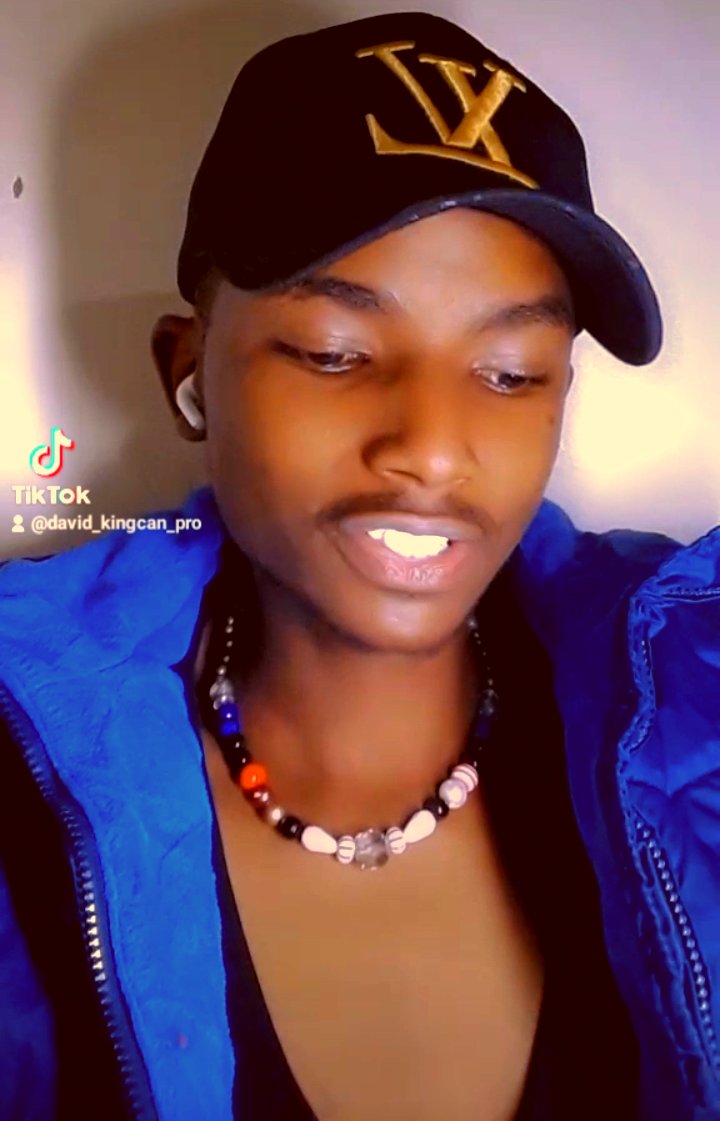 Kingcan_David's tweet photo. HIDE the PAIN😢 behind the SMILE ☺. https://t.co/AbjlTOr3Gy