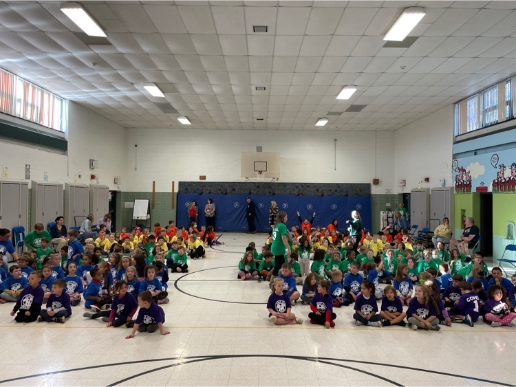 MrsWhitCPM's tweet photo. Student lead all school gathering where our 5th grade students shared their learning with our school! Our kindergarten pep squad started our learning off with a cheer!!! #stem #singingtoo #cpmrocks #togetheragain https://t.co/Yq8gvHH5r6