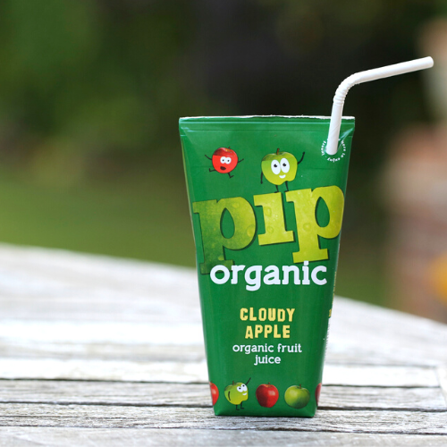 What's green, gloriously organic, and rhymes with Cloudy Chapel?🤔

You guessed it... Our Piptastic Cloudy Apple juice!

Hope everyone is having a relaxing Thursday evening with their Pipsters🍏❤️

#piporganic #fromfarmtofamily #eveningsin