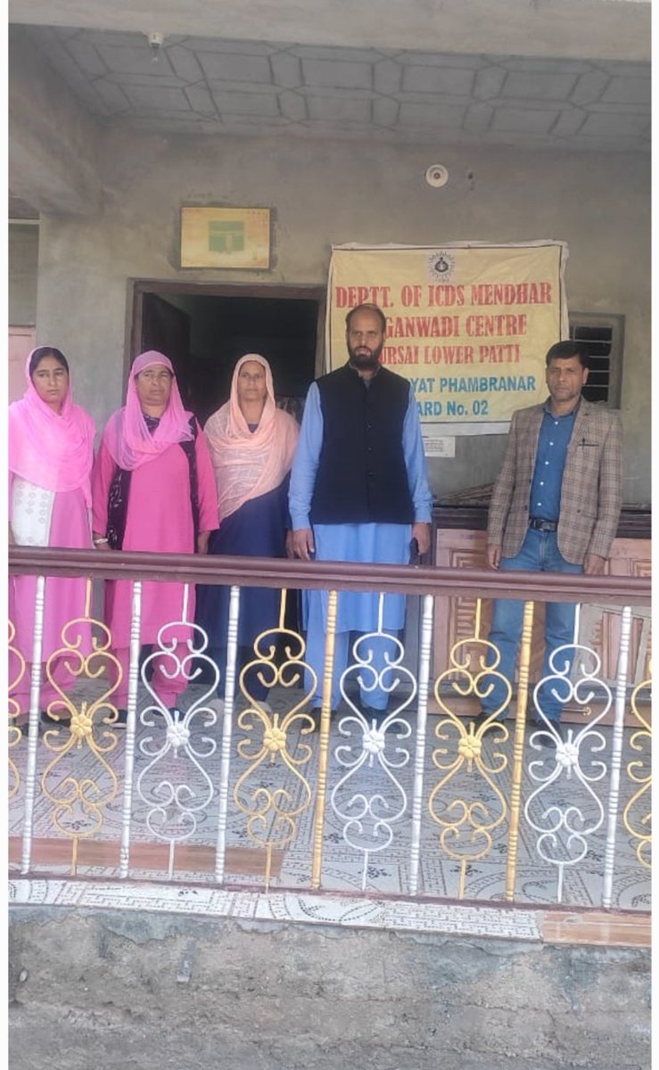 AltafKas's tweet photo. During B2v4 in Gursai Phamranar Panchayat ..a wonderful initiative launched by Our Govt to bring the administration at the door steps of common masses 1/2 #JammuAndKashmir
#BackToVillage4 
@PMOIndia
@OfficeOfLGJandK @diprjk @DICPoonch https://t.co/AVLGmpkgg5