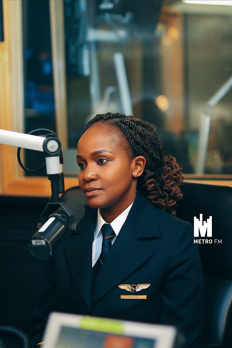 METROFMSA's tweet photo. Today on #ThursdayLadiesNight we talk to Captain Annabel Vundla and First Officer Refilwe Moreetsi
the first black African female pilots to operate a national flight in its 88 years of existence. #TheTouchDown with @iamtbotouch @Mothupiii @Pearl_Shongwe https://t.co/CGsTVpWU8f