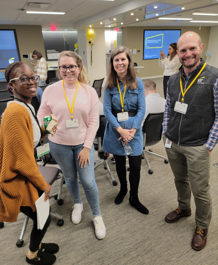 Jane_Steinmetz_'s tweet photo. It was a delight to host a networking event with high school students in the @EY_US Boston Office. We had the opportunity to connect with the students, share insights on potential career opportunities &amp; help them with their resumes. Thank you to all who made the event possible! https://t.co/cbKl6rPyfw