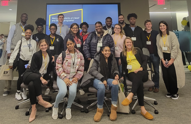 Jane_Steinmetz_'s tweet photo. It was a delight to host a networking event with high school students in the @EY_US Boston Office. We had the opportunity to connect with the students, share insights on potential career opportunities &amp; help them with their resumes. Thank you to all who made the event possible! https://t.co/cbKl6rPyfw