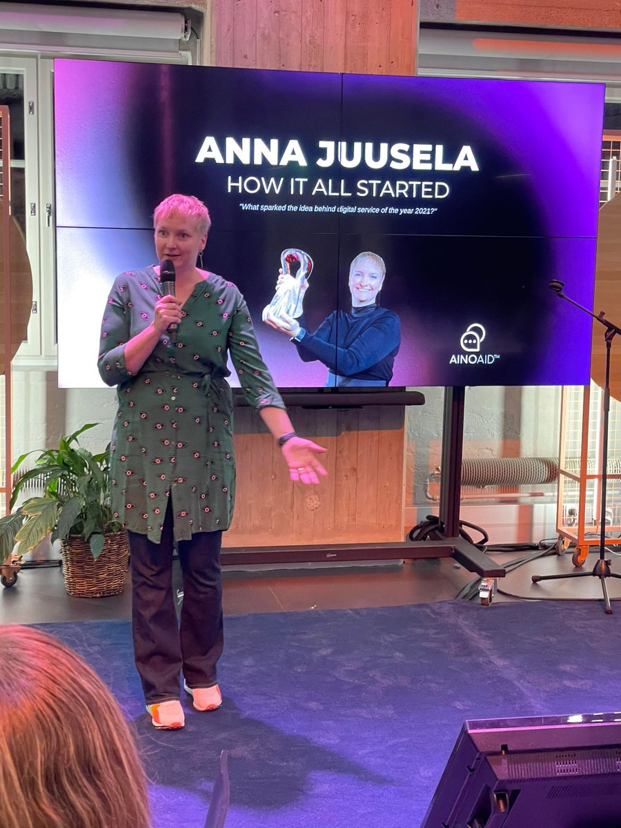 Thank You <a href="/wearemetes/">wearemetes</a> &amp; #FemaleFoundersSuomi for operating yesterday's workshop and for inviting WE's founder <a href="/AnnaJuusela/">Anna Juusela | ainoaid.fi ✨</a> to share her story. Always great to see ideas spark and refine and connect so TY for joining! <a href="/shwetakkad/">Shweta Kad</a> <a href="/HayhaSonja/">Sonja Häyhä</a> <a href="/4nnaP/">Anna Pyykkö (Koskinen)</a>- your hard work is appreciated!