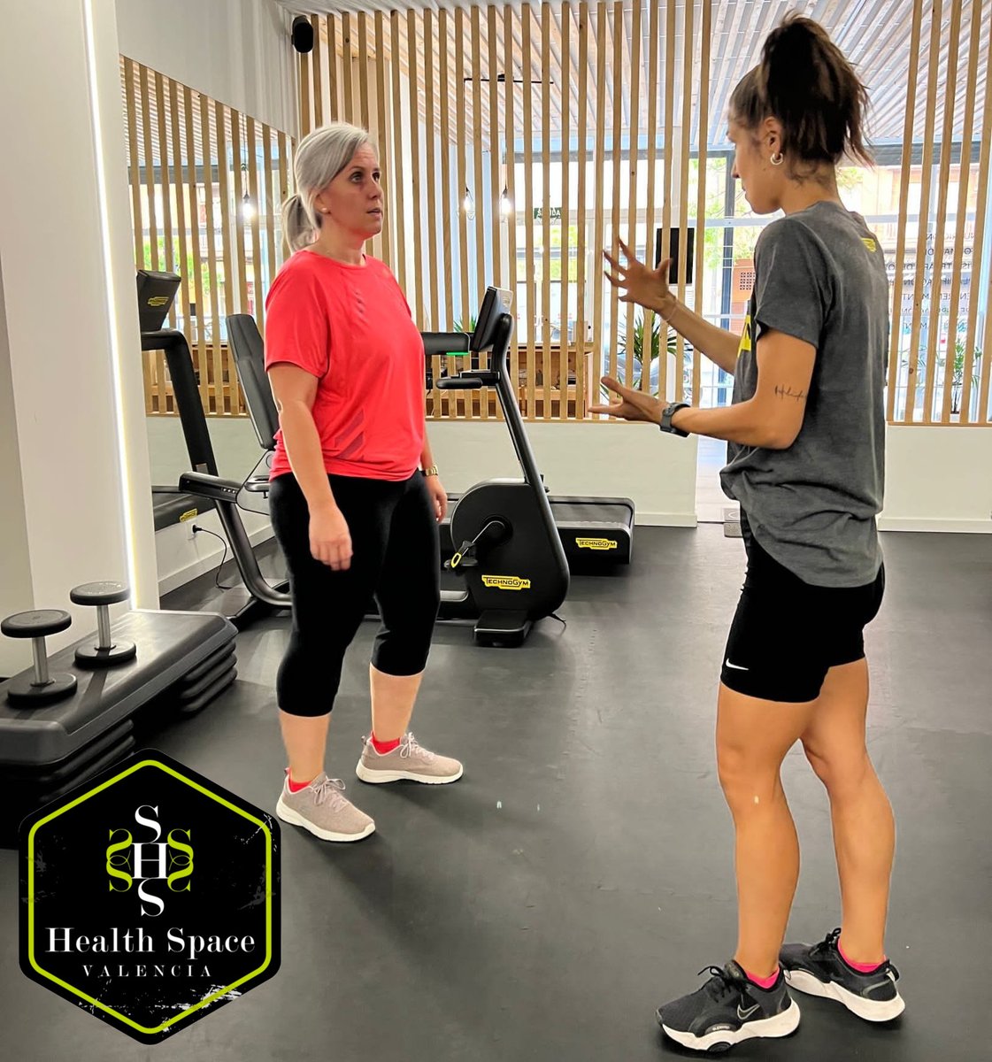 HealthSpaceVal's tweet photo. Entender lo que haces y por qué lo haces también forma parte del entrenamiento.

😉💪😍

Por eso Sari, Marcos, Chema y José Vicente van a emplear tiempo de tu entrenamiento en aportarte información.

💪 #EspírituHealthSpace
📲 Whatsapp: 696 963 659 https://t.co/teP2mKw61b