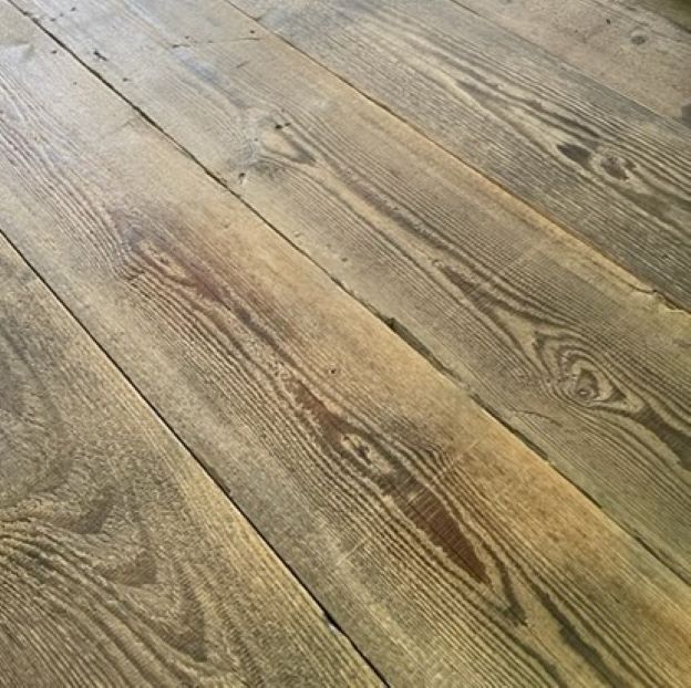 eareclamation's tweet photo. New batch of Distillery Pine, perfect for flooring or cladding. Just finished machining. https://t.co/zdP1jgEDI9