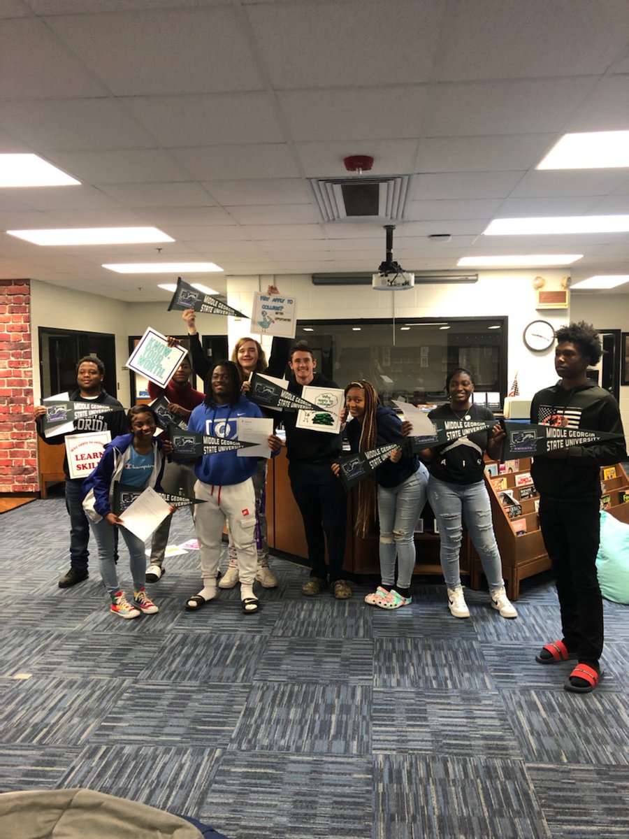 MGAstateU's tweet photo. We π to see it! Congrats to our #NewestKnights from Johnson County High School! π
Considering college? π€ Apply to #MGA anytime during the month of November and we'll waive the application fee! #ApplyForFree at https://t.co/GYEYXFl2iN. https://t.co/3bIfXJ0yAB