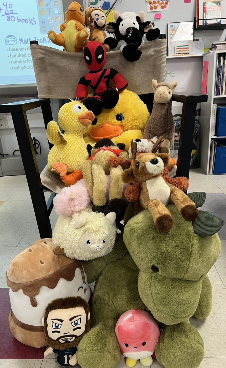 Meet our new students❤️ It is stuffy day.