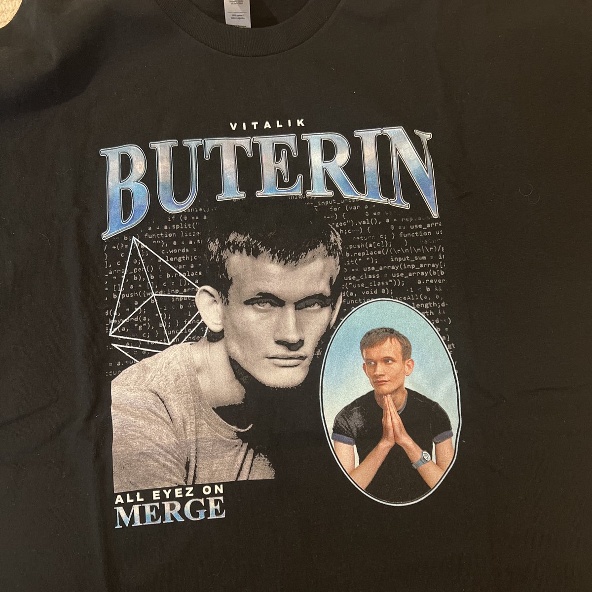 categcc's tweet photo. which one should I wear today? π€ #LisbonBlockchainWeek https://t.co/SLZTGHa0o4