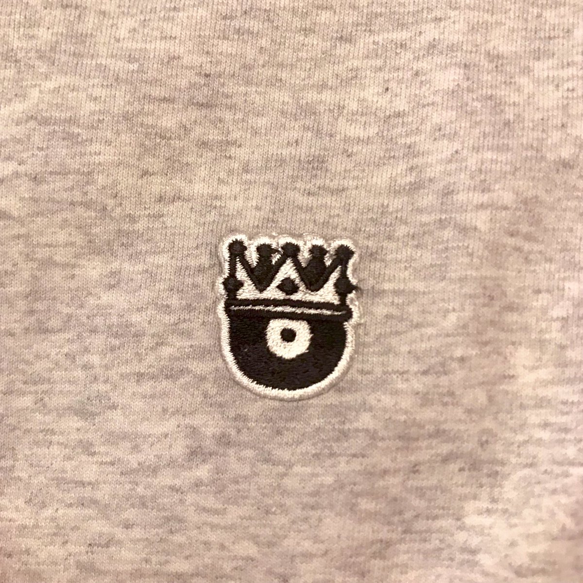 uniunimu's tweet photo. 今日のDIGGIN' HOUSEでゲットしたロンTでやんすぅ〜( ´•౪•`)👕
#kod_tfm #kingofdiggin #digginhouse https://t.co/QQXrtrMMcR