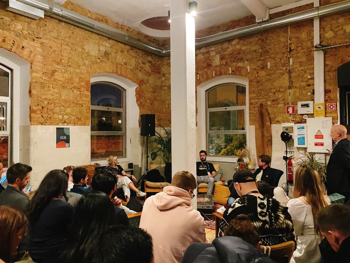 AgoraWeb3's tweet photo. ⚡️ Thanks to everyone for coming to our Raising Capital and Building #Web3 Projects event 🙌 Special thanks to our speakers: @Z_Seccull from @ApolloCapitalAU, @francescoswiss from @OuiCapital &amp;  @ConsenSys   and @henrikgebbing from @Finoa_io 👏🌴 https://t.co/ntePCOExzt