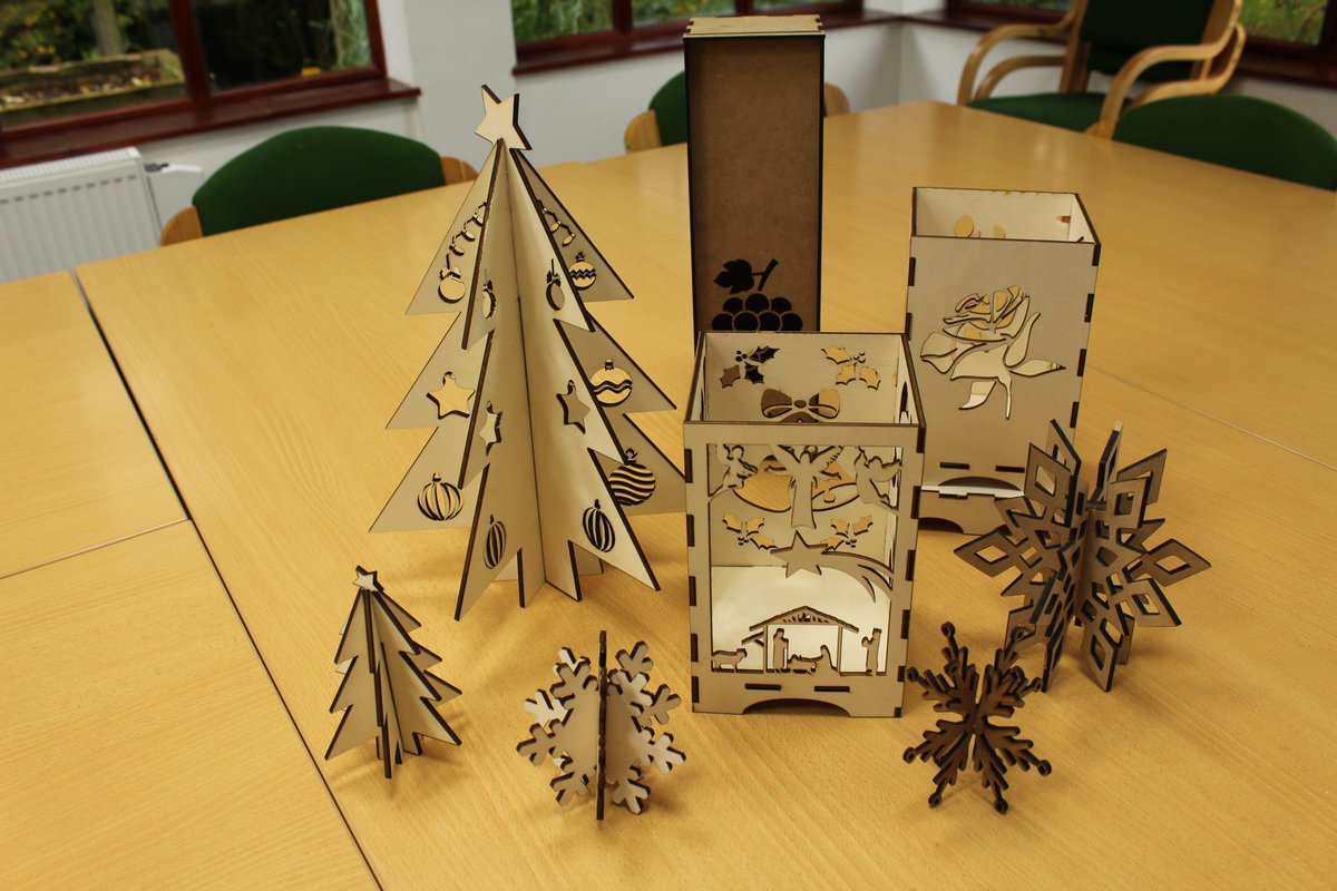 AlbrightonTrust's tweet photo. Festive Fayre 🎄
Saturday 12 November
11am – 3pm - Free Admission.
Join us for our Festive Fayre! 
Purchase gifts from £1. Sweet treats for humans &amp; doggies. The Albrighton Craft groups selling their wonderful pieces of art, an Autumn Trail for children, raffle &amp; delicious cakes. https://t.co/rFyvJnVOpU