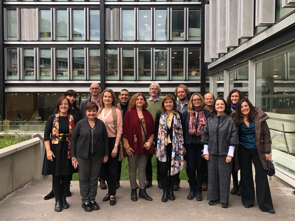 ESA_Sociology's tweet photo. The ESA Executive Committee is meeting today in Paris! Working on new exciting ideas for the best of the association. #ESA_ExeC https://t.co/R7jZBklq6I