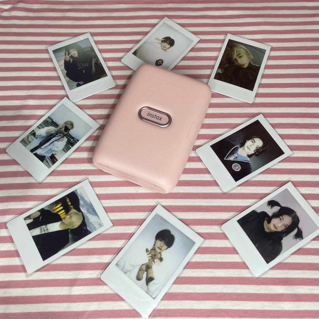 hyunedeal's tweet photo. [🛒] wts lfb ph help rt

♡ Instax Polaroid Printing Service
♡ can print any picture
♡ 50php ea
♡ authentic Fujifilm Instax Films

🌸 payment after printing
🌸 https://t.co/03lVTxdnl0
🧸 dm me 

#hyunedealsale https://t.co/n14n0GocQX