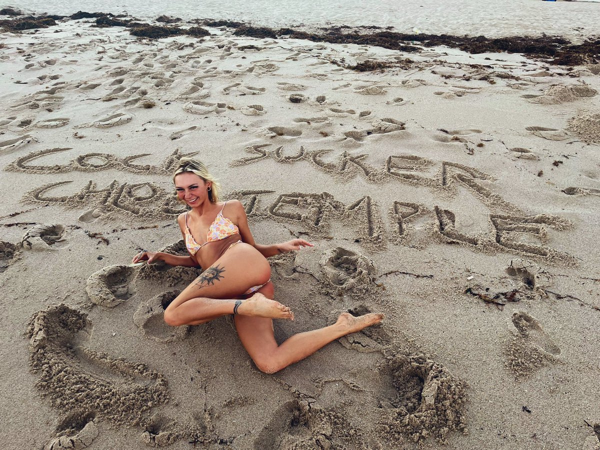 🔥 ℭ𝔥𝔩𝔬𝔢 𝔗𝔢𝔪𝔭𝔩𝔢 👹 on Twitter: "Who’s hopping in line for a beach blowie