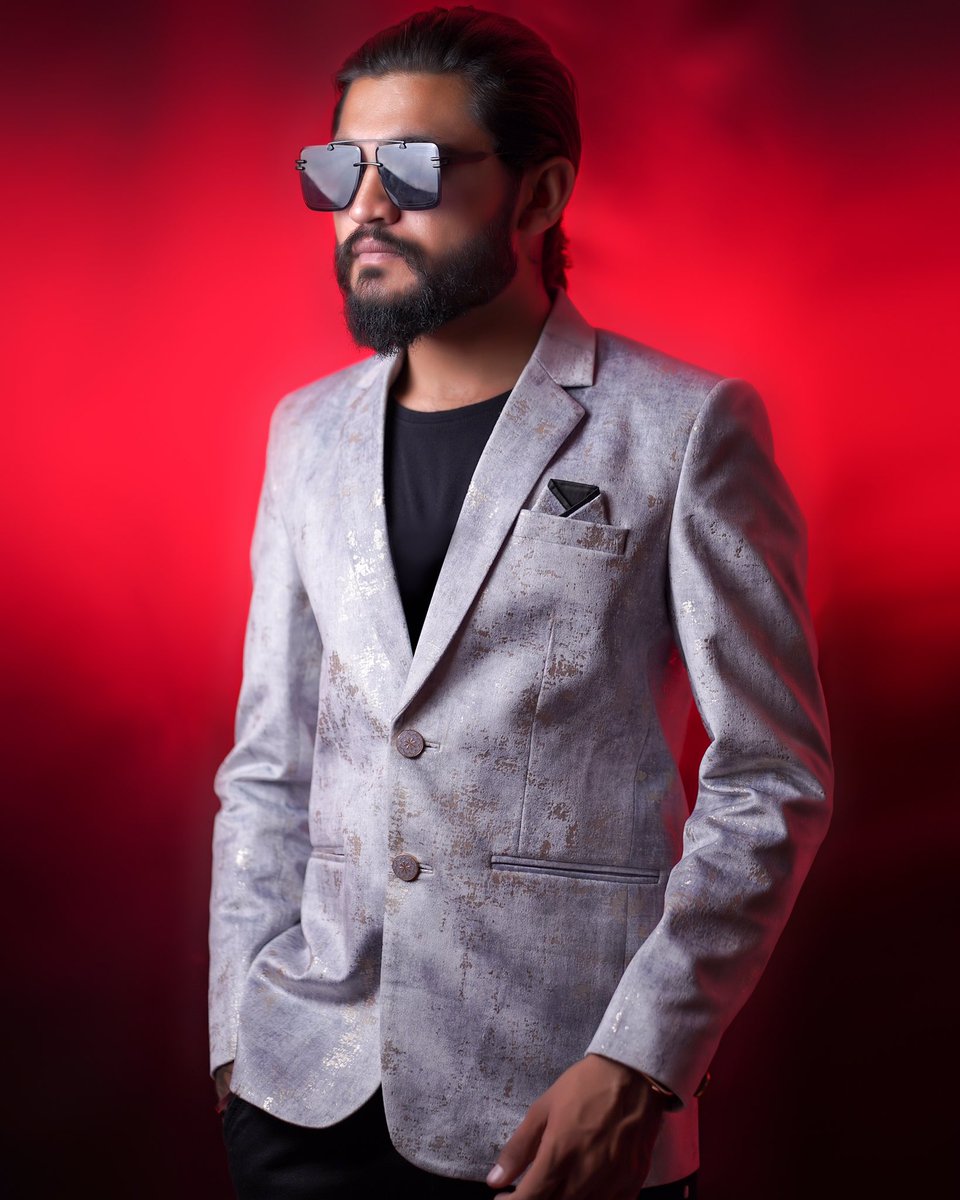 NickPatelll's tweet photo. Darling just hold my hand be my girl , I’ll be your man 🤍🥀😇
.

.

.

.
#model #fashion #blogger #igers #style #boypose #pose #styleblogger #mansfashion #handsome #beard #hairstyle  #hot #cute #love #forever #foryou #shoot #add #rich   #life #lifestyle #nickpatel #nickpatel07 https://t.co/0GawkwTicE
