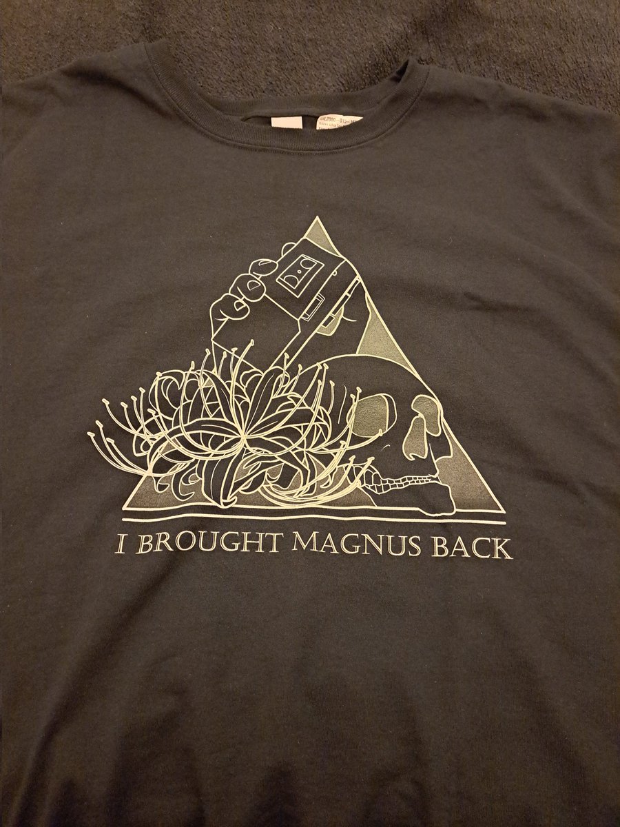 SilvandarWrites's tweet photo. Limited edition merch, don't mind if i yes! #tma #tmp #themagnusarchives #TheMagnusProtocol #scrotocol https://t.co/Uuz5B94Dxj
