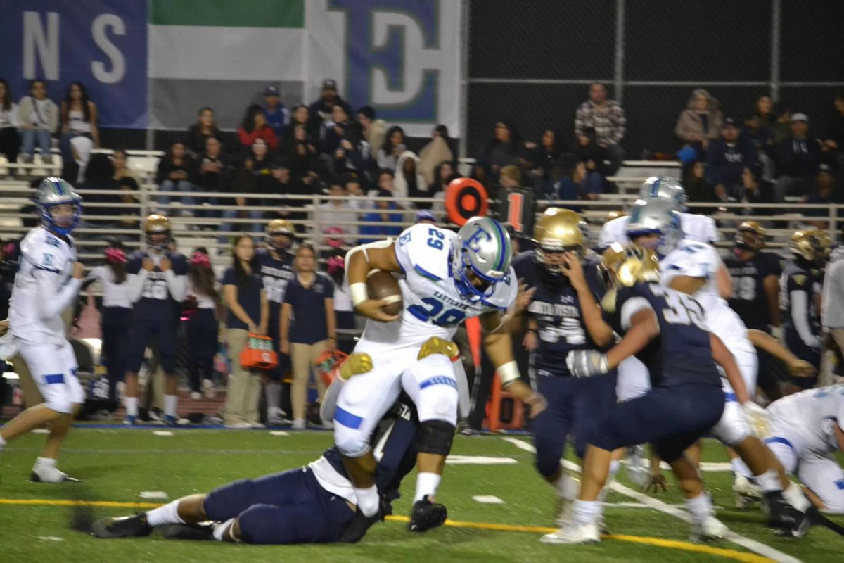 D1 PLAYOFFS TMR‼️
EASTLAKE VS AUGUSTINE  @ 6:30
<a href="/qbnmexmix/">Raymond Ruiz 🇨🇺🇲🇽</a> <a href="/eastlaketitanFB/">Eastlake Titans Football</a> <a href="/Coach_JMendoza/">Coach Jose Mendoza (Eastlake High)</a>