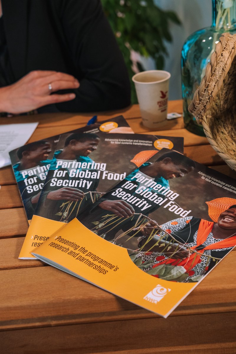 WOTRO's tweet photo. #Event | Many thanks to all attendees of the #NLCGIAR conference for two wonderful conference days! Check https://t.co/zUyvM34fvQ for more news, links and final wrap-ups. @CGIAR @nfp_sdg2 @DutchMFA https://t.co/gx4u0nGbem