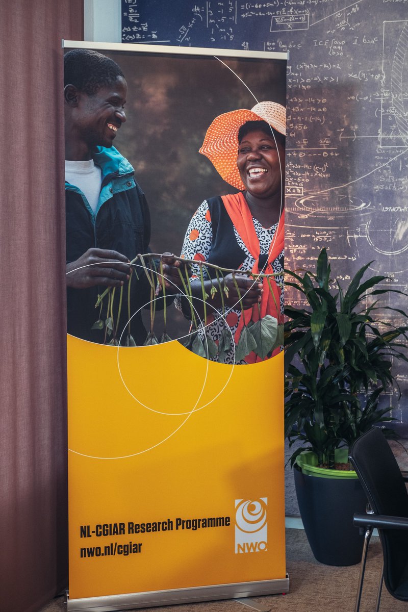 WOTRO's tweet photo. #Event | Many thanks to all attendees of the #NLCGIAR conference for two wonderful conference days! Check https://t.co/zUyvM34fvQ for more news, links and final wrap-ups. @CGIAR @nfp_sdg2 @DutchMFA https://t.co/gx4u0nGbem