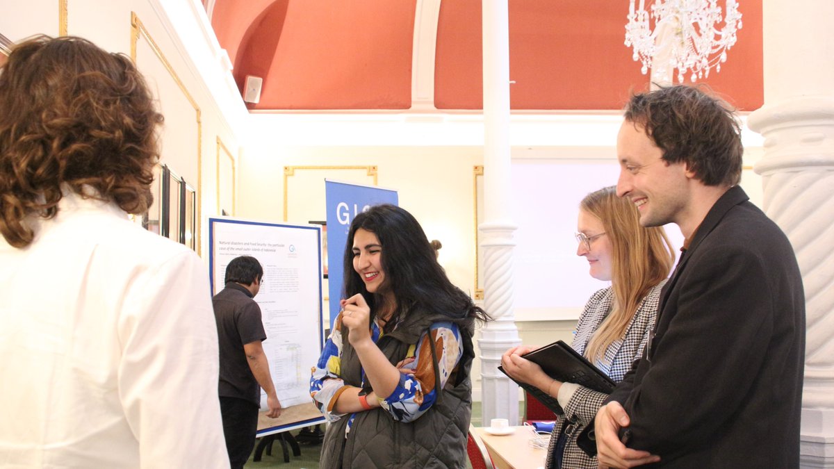 GIGA_Institute's tweet photo. Great interdisciplinary exchange at Leibniz #Environment &amp; #Development Symposium with colleagues @PIK_Klima @LeibnizATB @igz_leibniz @zalf_leibniz @LeibnizZMT @RWI_Leibniz_en &amp; #GIGA, 2–3 Nov. Tackling global societal challenges together: https://t.co/UmDfGhwo3W https://t.co/1wEPapsWDr