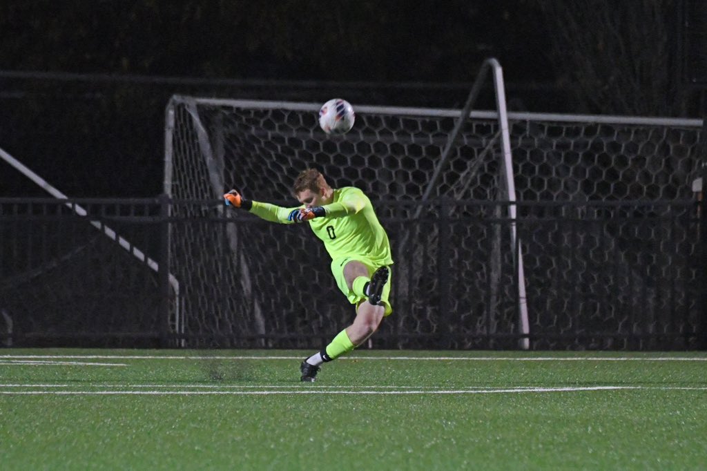 hopemensoccer's tweet photo. On to the next one ☝️ 

MIAA Championship ➡️ Saturday, November 5th at Calvin #fireup #gohope https://t.co/MJIilIW2Lw