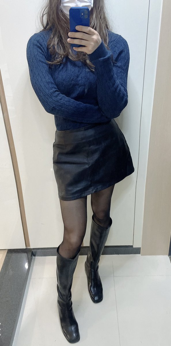 검스+부츠 짜릿해🤪
#시디 #여장 #여장남자 #CD #Sissy #crossdresser #femboy