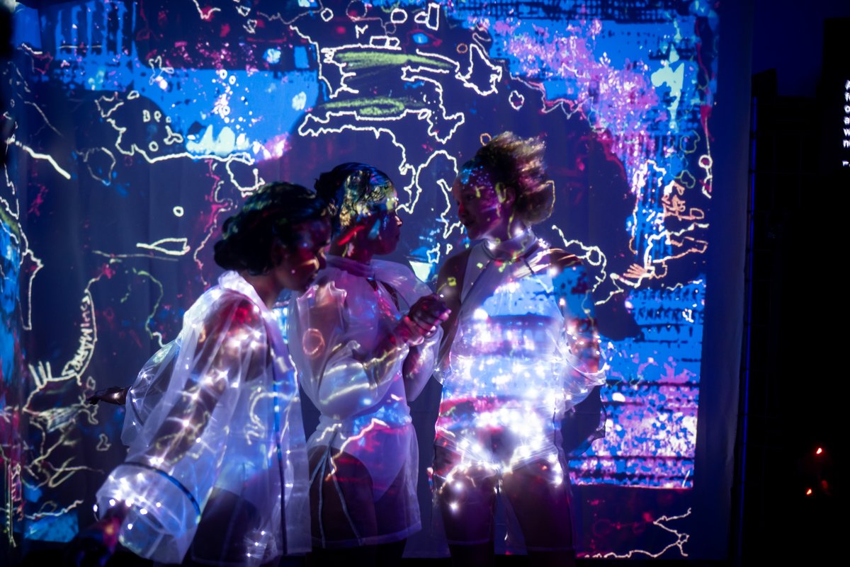 Artpool_xyz's tweet image. Eric Hanu's #artistic practice is ever evolving, drawing influences from a life lived close to the unromantic, rough edges of society. He brings messages to life through intricate layers woven over countless iterations upon the same canvas sometimes even after a work has sold.