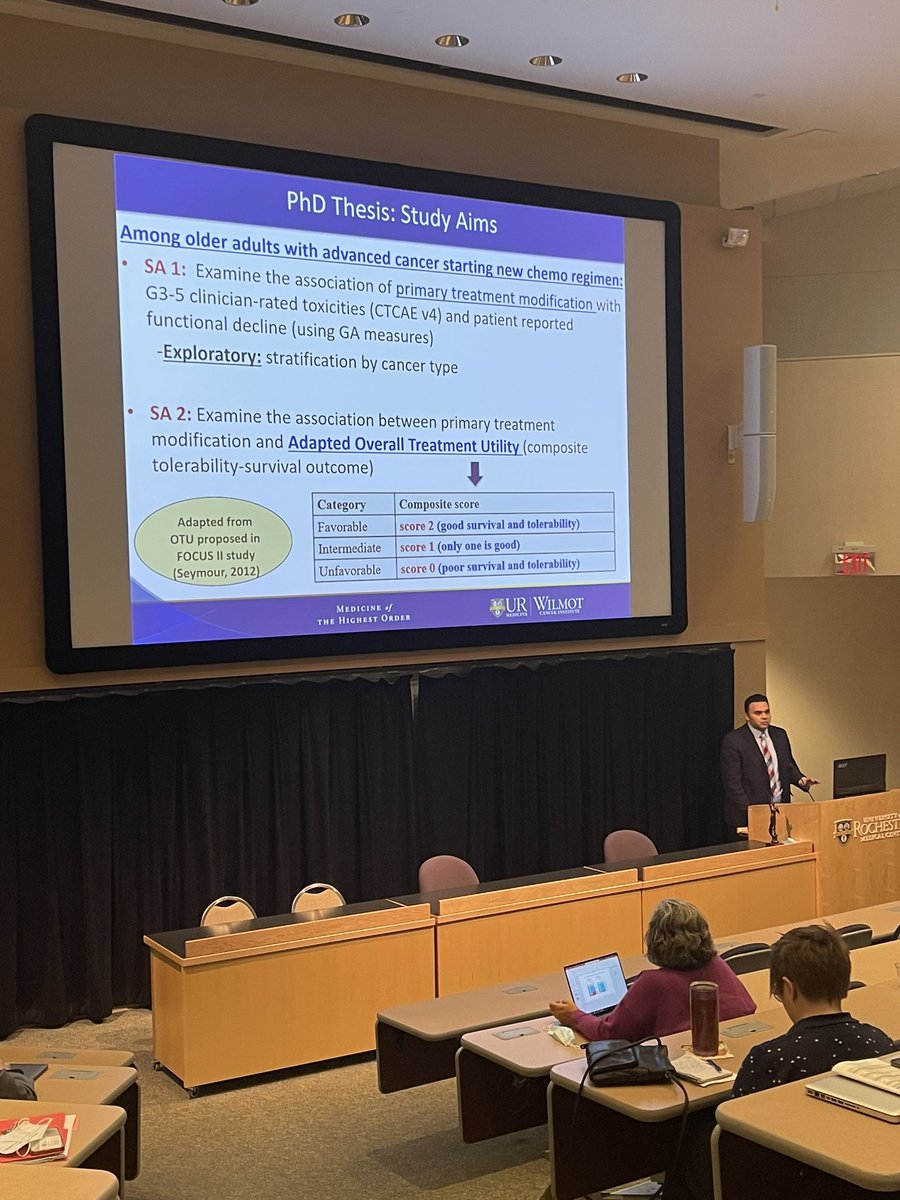 @m_refaat84 (Dr. Mostafa Mohamed) presents his award winning PhD work at @WilmotCancer evaluating tolerability outcomes of older patients with cancer using GAP70+ data. Thankful for @WilmotCancer for inviting students to present. #gerionc