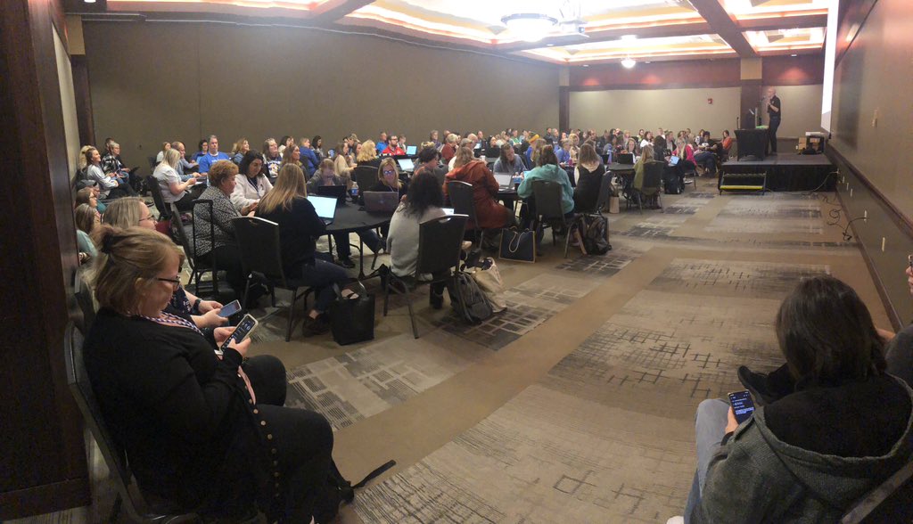 alextvalencic's tweet photo. A packed room gathered to learn together with @jmattmiller about #TechLikeAPirate! 👨🏻‍💻🏴‍☠️ #IETC https://t.co/5mvb9bQolT