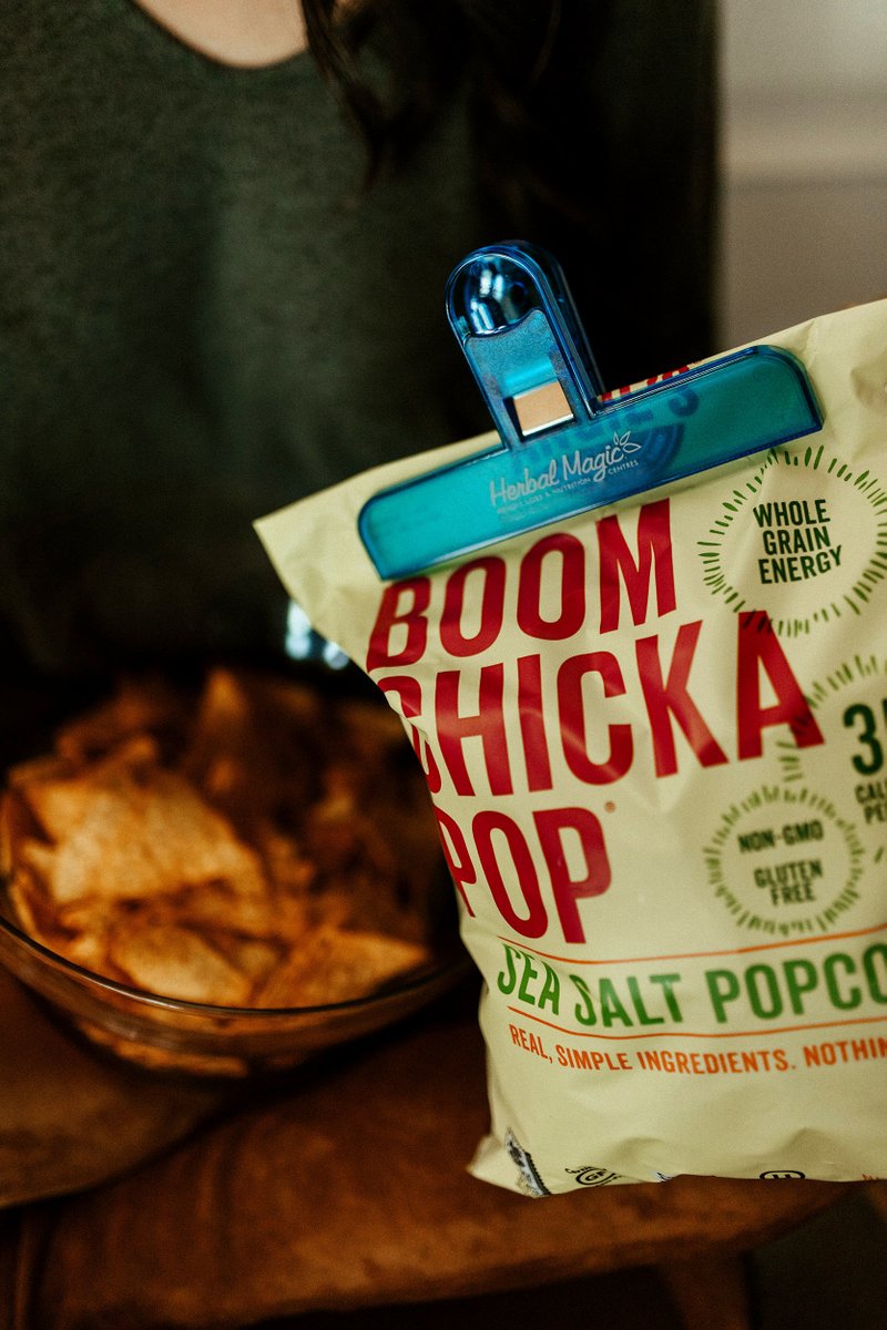 GoldBondInc's tweet photo. Seal the deal with our #BAGCLIP
Also, perfect for unfinished snacks 😜 Not every promo item is unique and trendy, but people want practical items too!
#goldbondinc #promotionalitems #yourlogohere #promogoods #promoproducts https://t.co/POTz8X3lOI