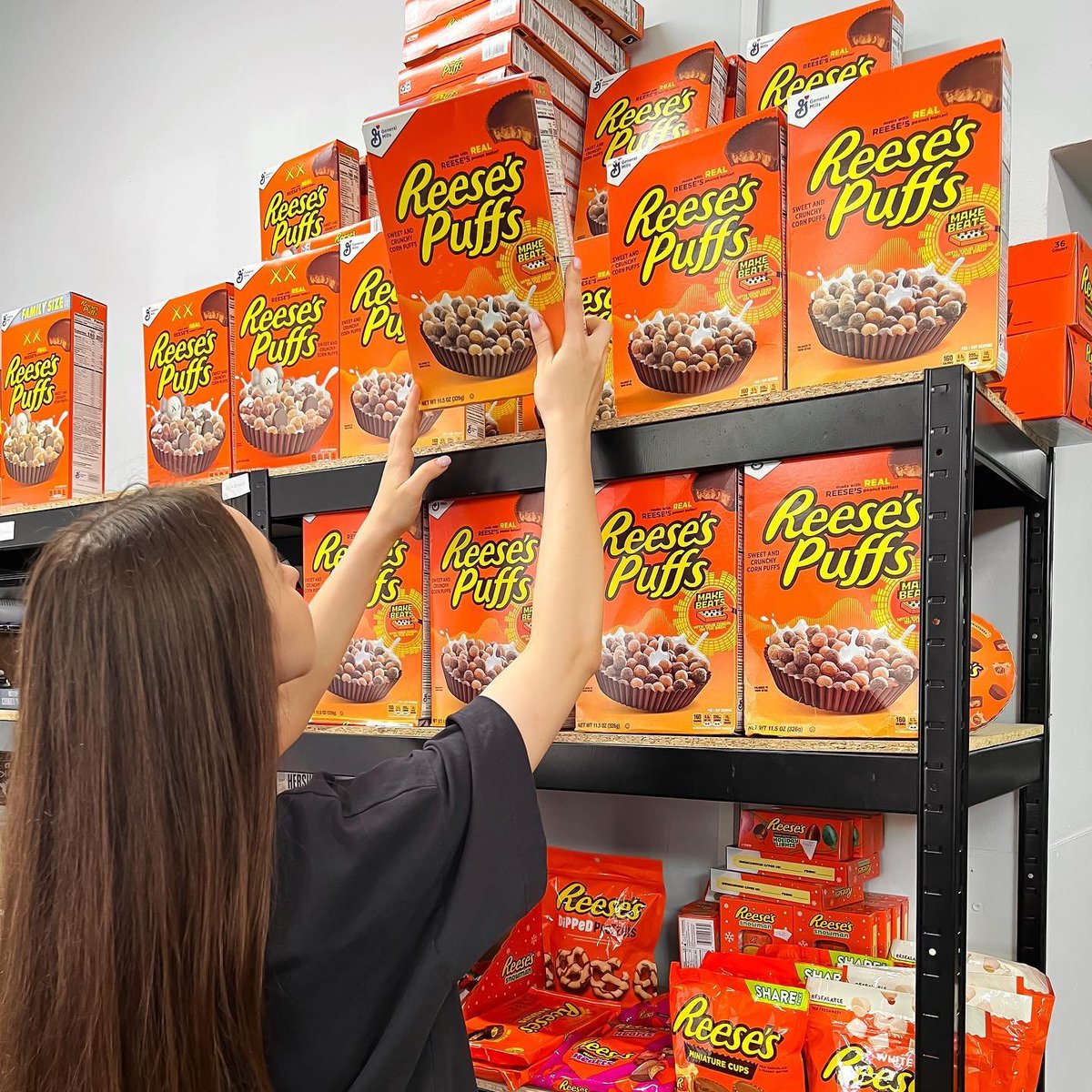 Reese's Puffs tweet media
