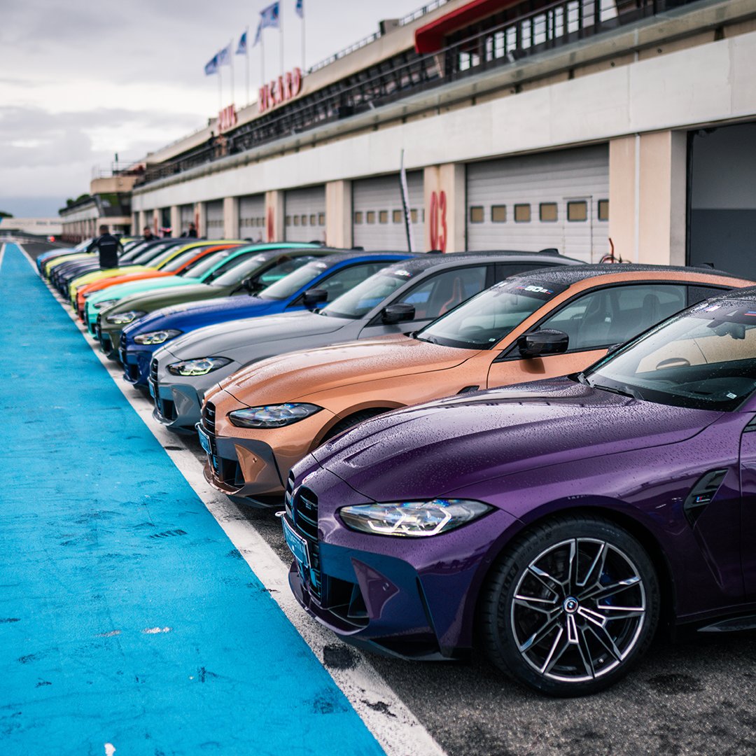 [#BMW]
Le #PassionTour, la tournée des circuits français 🏁

Pour cette deuxième édition, qui marque également les 50 ans de BMW M, le Passion Tour 2022 s’est déroulé sur 3 circuits : le Circuit Bugatti Le Mans, le 
<a href="/MagnyCoursTrack/">Circuit Magny-Cours</a> et le Circuit Paul Ricard. 🏎

📸Ugo Missana
